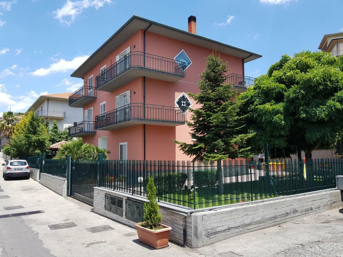 Bed and Breakfast BluViRo Bronte Exterior foto